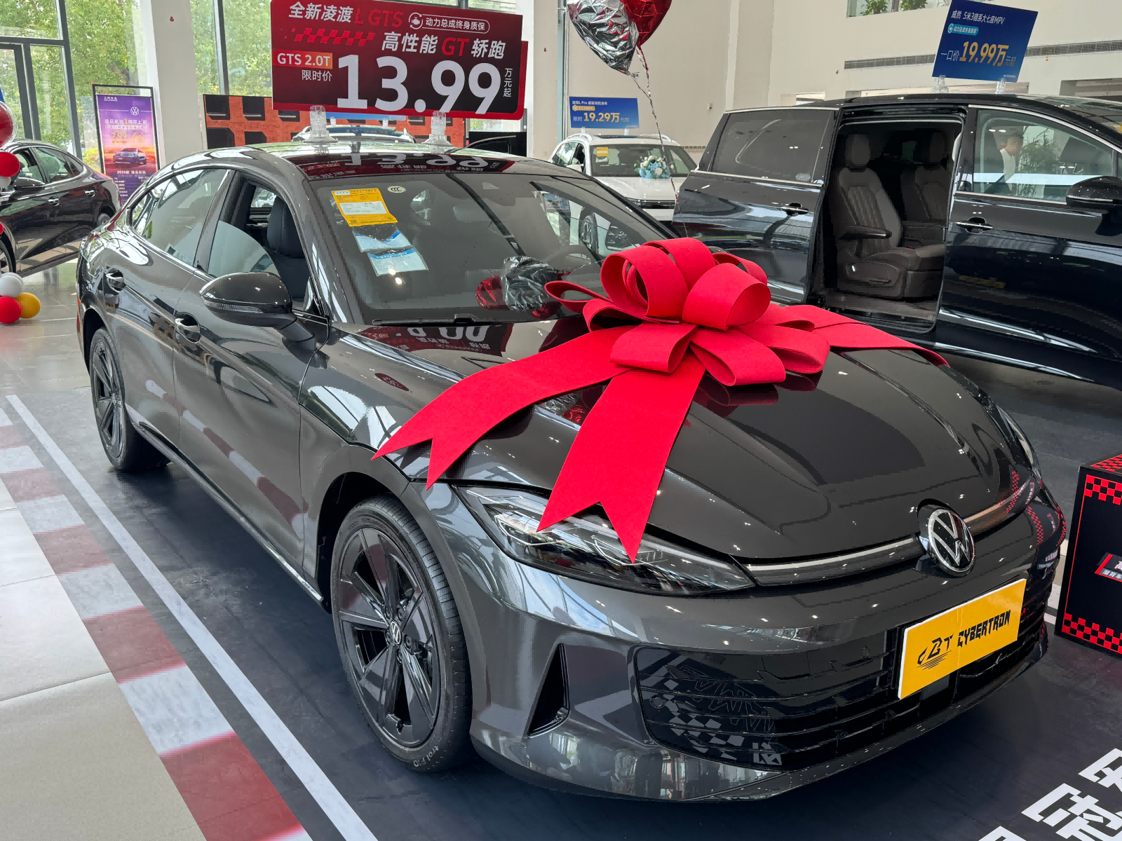 VW Virtus GTS Performance Sedan VW Virtus GTS Performance Sedan