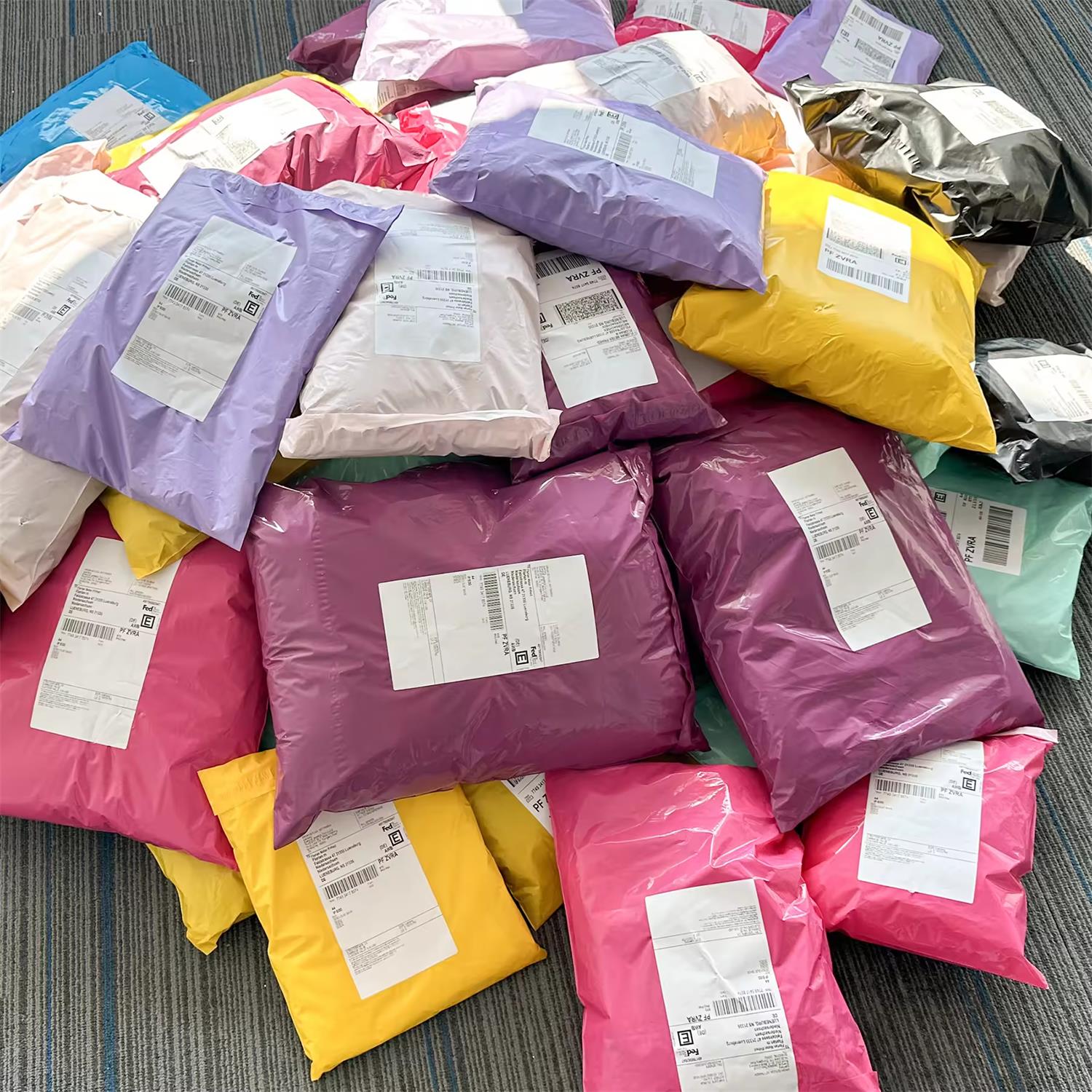 plastic pouches plastic pouches