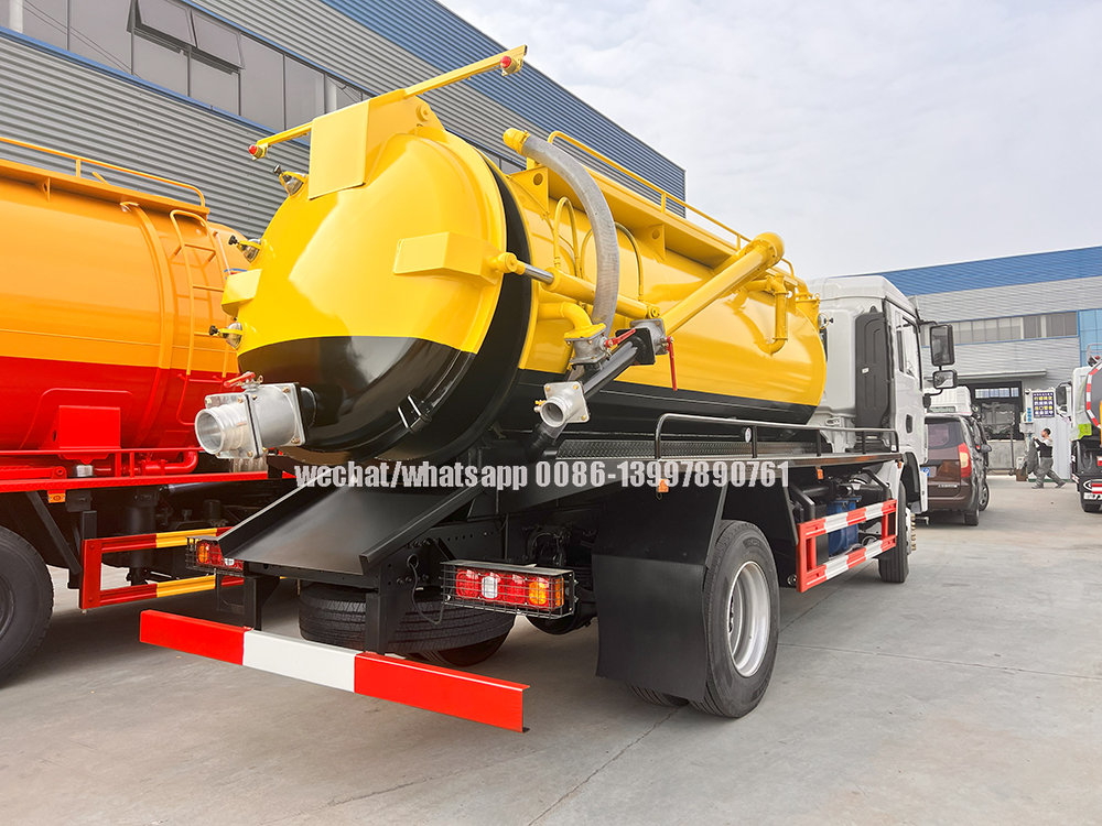 spetic vacuum tanker spetic vacuum tanker
