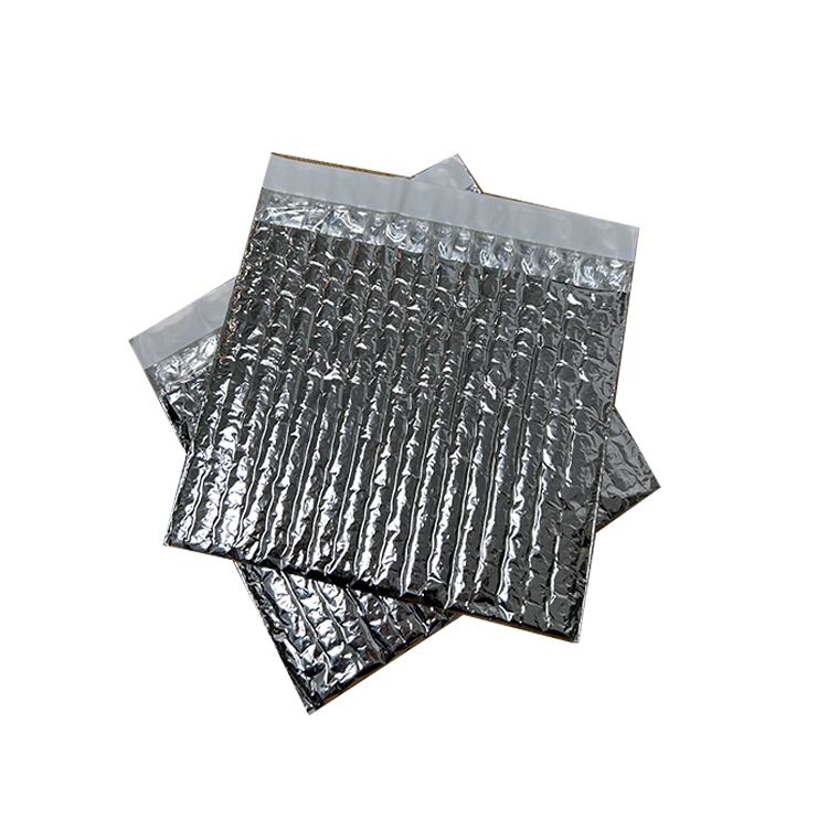 silver bubble mailer(7) silver bubble mailer(7)