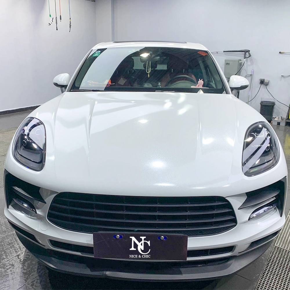 Glossy Pearl White Car Wrapping Glossy Pearl White Car Wrapping