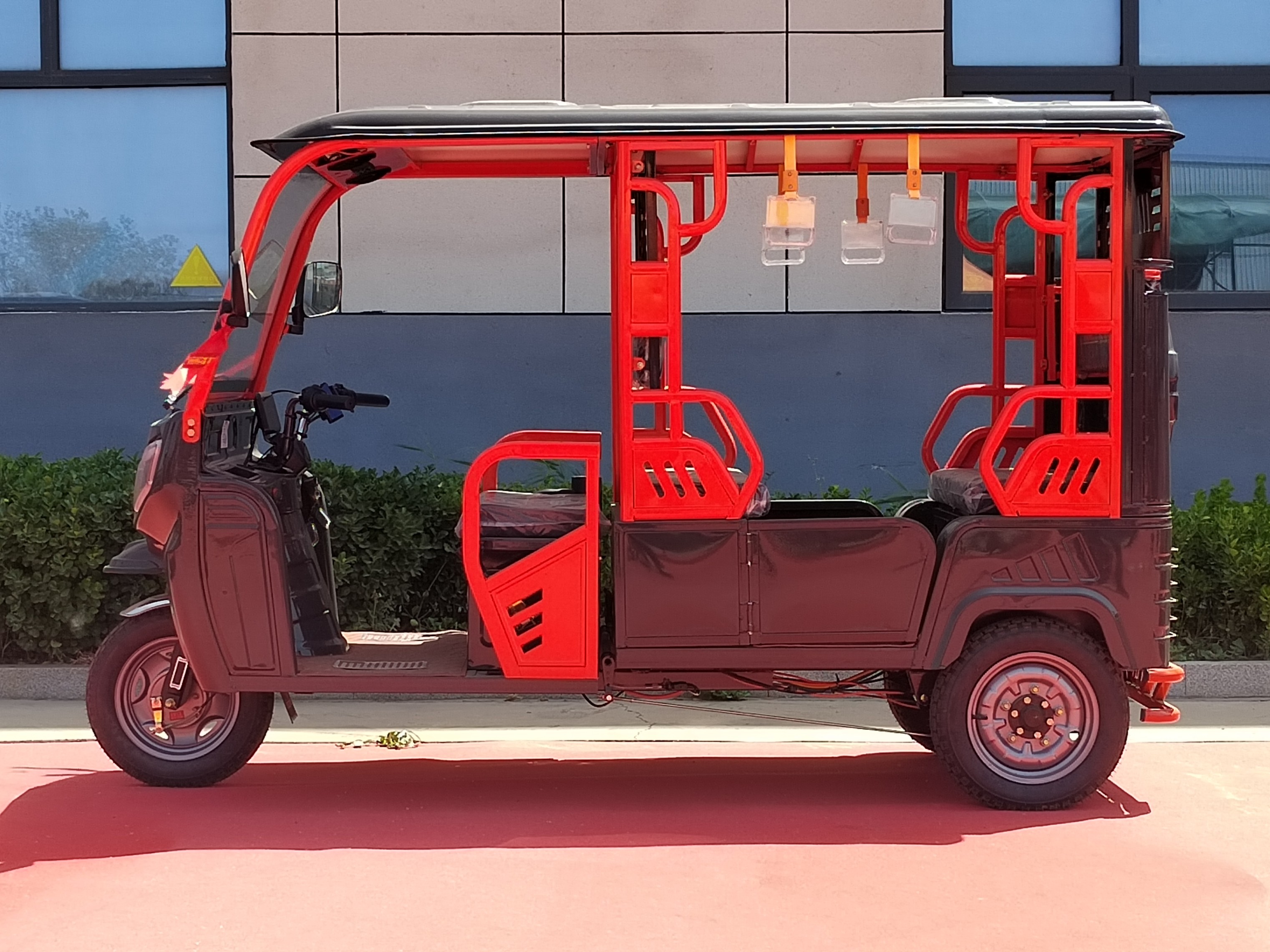 Luxury shed passenger electric vehicle Luxury shed passenger electric vehicle