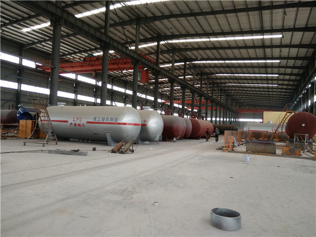 Réservoirs de GPL en vrac Bulk LPG tanks