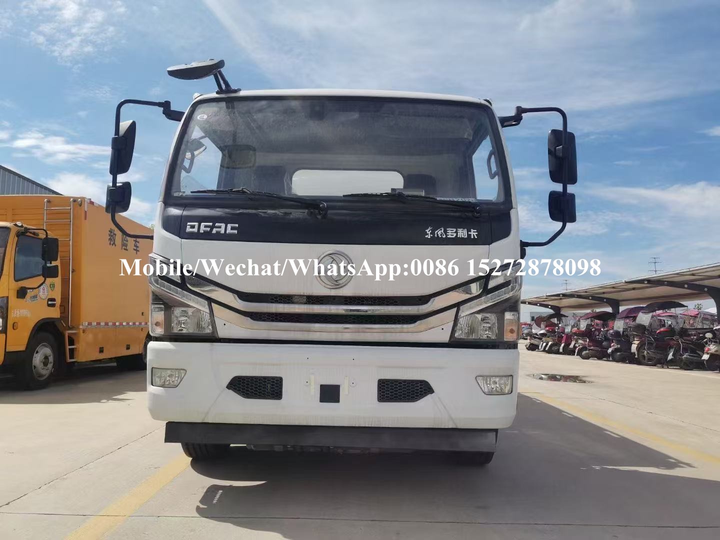Dongfeng 5m3 Fuel Truck (3) Dongfeng 5m3 Fuel Truck (3)