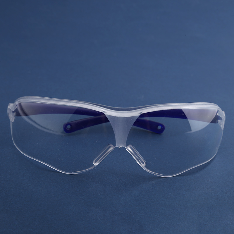 Shock and wind protective glasses Shock and wind protective glasses