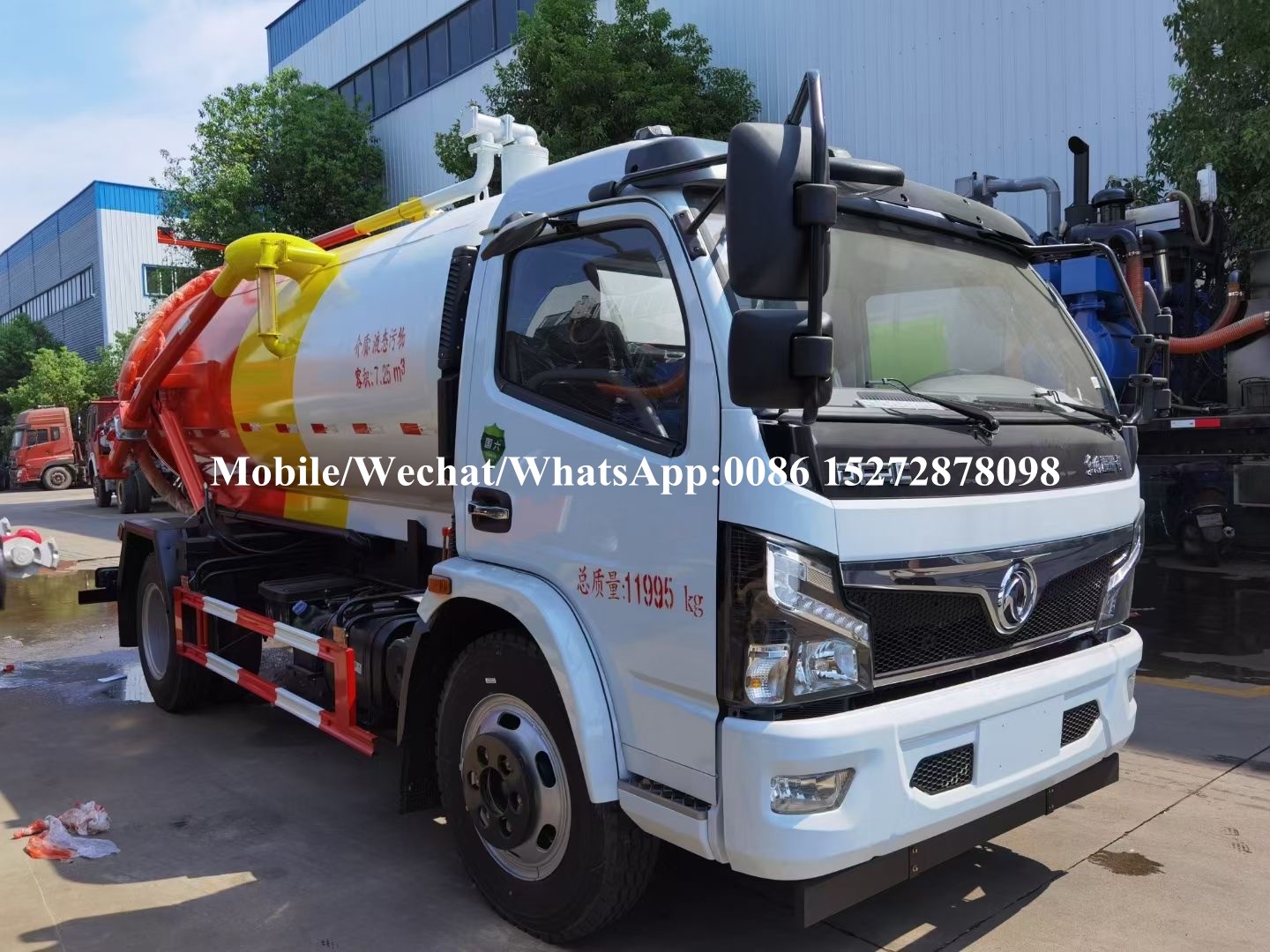 Dongfeng 5m3 Sewage Truck (3) Dongfeng 5m3 Sewage Truck (3)