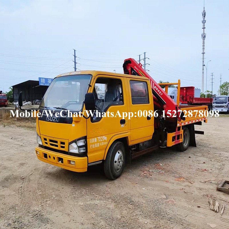 ISUZU Folding Crane Truck (1) ISUZU Folding Crane Truck (1)