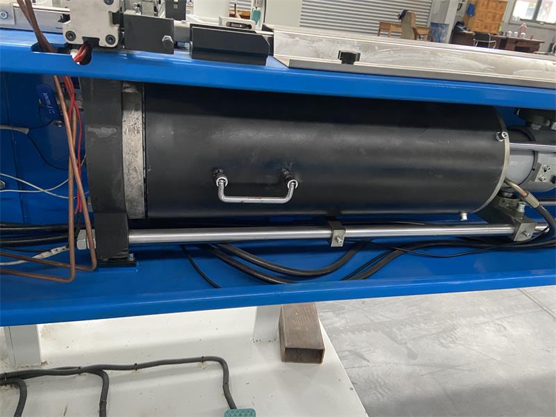 butyl photo3 butyl photo3