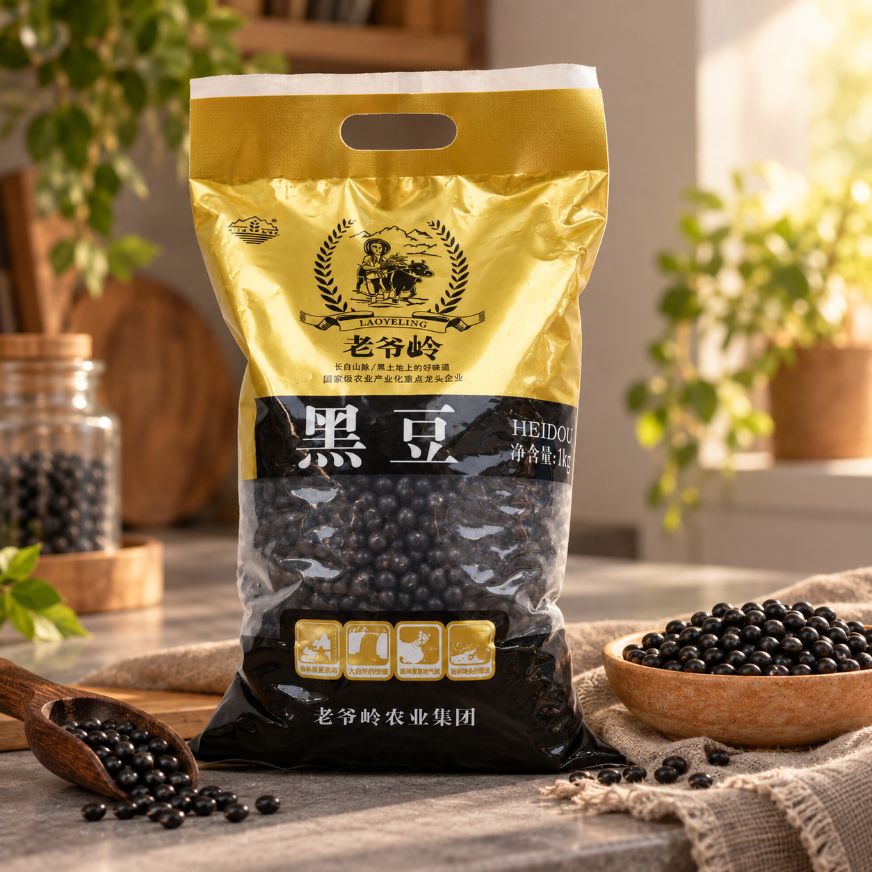 Organic coarse grains and black beans4 Organic coarse grains and black beans4