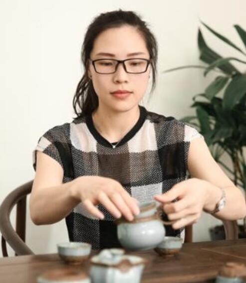 Vivi Chen