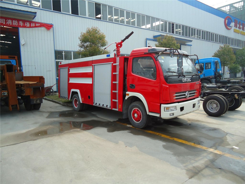 2000L 3000L 4000L New Water Foam Fire Fighting Engine Truck