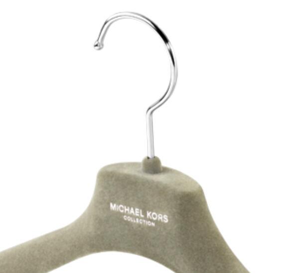 Velvet/Flocked Plastic Hanger with Bar for Shirt