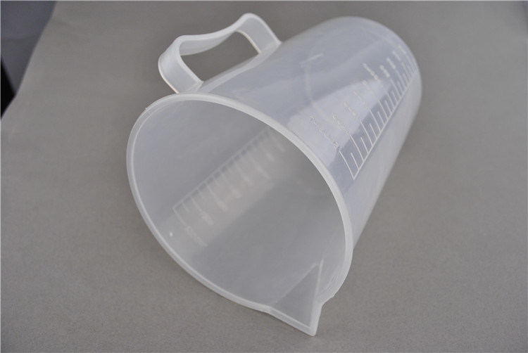 Pig Artificial Insemination Semen Storage Plastic Beaker Measuring Cup with Handle