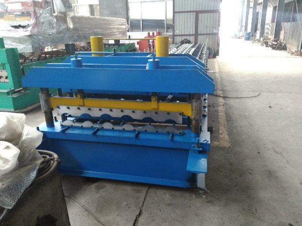 Metal Glazed Tile Roof Panel Roll Forming Machine