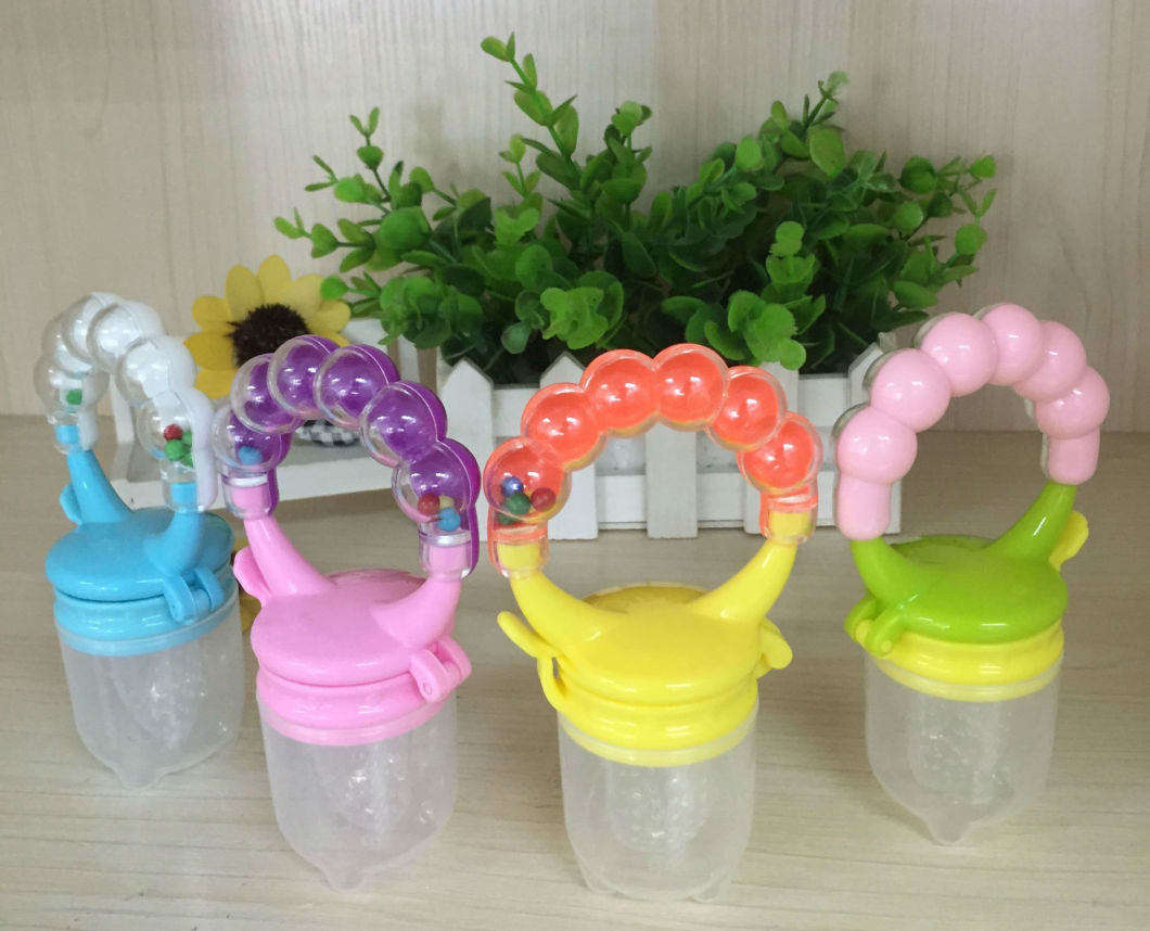 Mesh Food Feeder with Silicone Sac and Rattle Handle