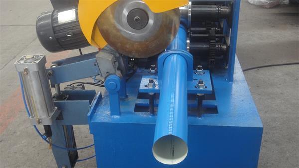 Metal Cutting Saw Machinery Iron Square Pipes Production Line Roll Forming Machine