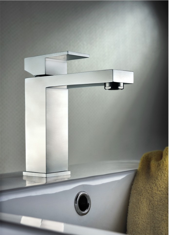 Lavatory Cabinet Stainless Steel Bathroom Basin Tap with Watermark Certificate