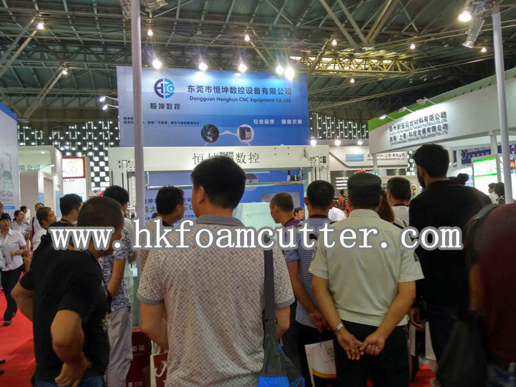 CNC Fast Wire Paperboard Cutting Machine