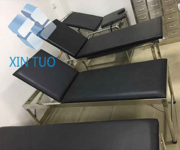 Luxurious Adjustable Medical Surgical Instrument Examination Table Couch