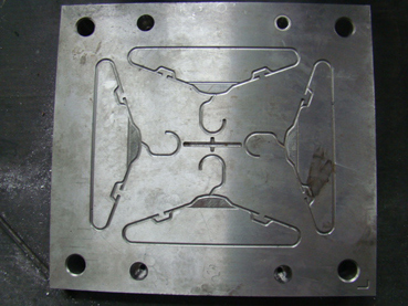 High Quality Injection Clothes-Hanger Mould