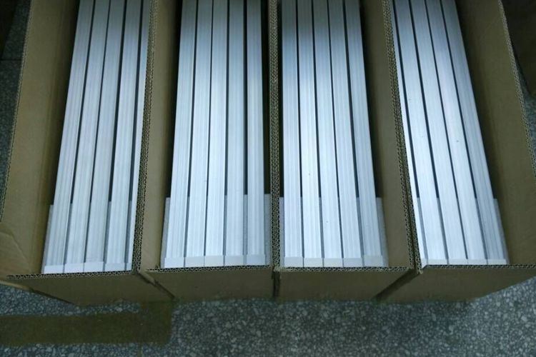 Integrated Single Row with Three Cover 9W-44W T8 Tube Light