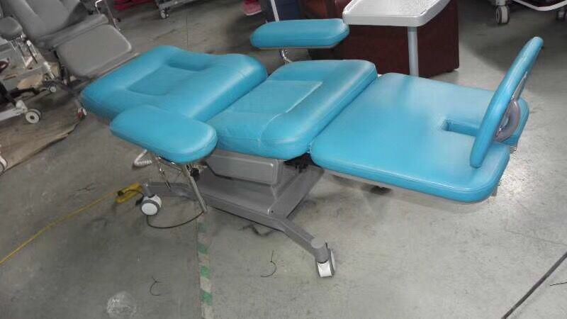 Hospital Electric Infusion Chair Blood Donation Chair Reclining Dialysis Chair