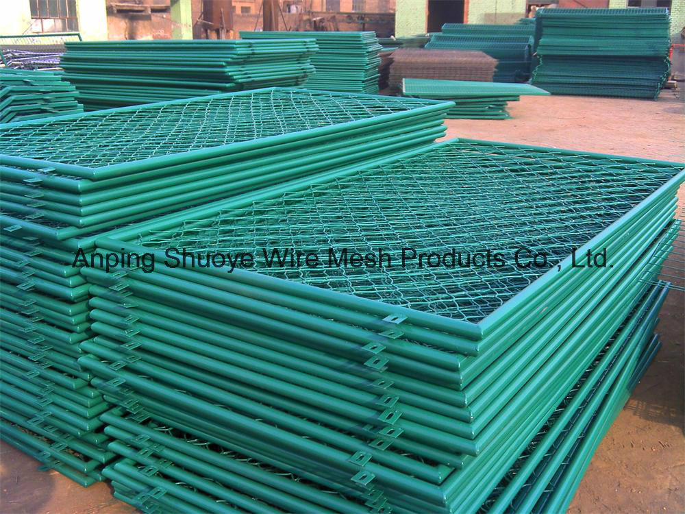 Green PVC Coating Chain Link Basketball Court Fence, Diamond Hole Wire Mesh Sports Court Fence