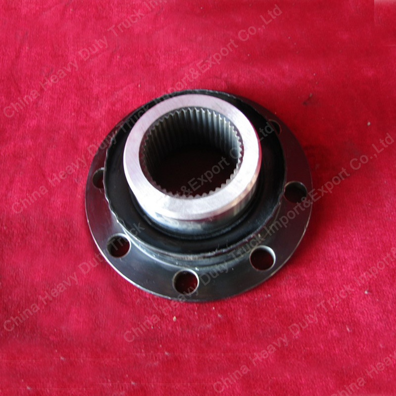 Sinotruk HOWO Truck Spare Parts Flanged Bearing Flange Assembly (Az9114320205)