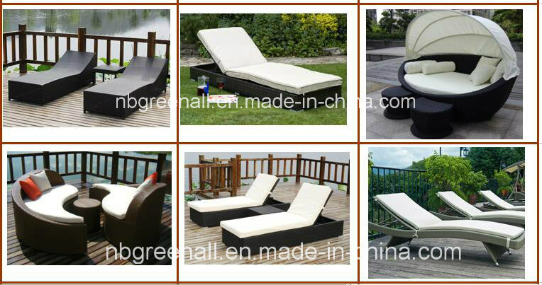 Outdoor French Chaise Lounge with Wheels