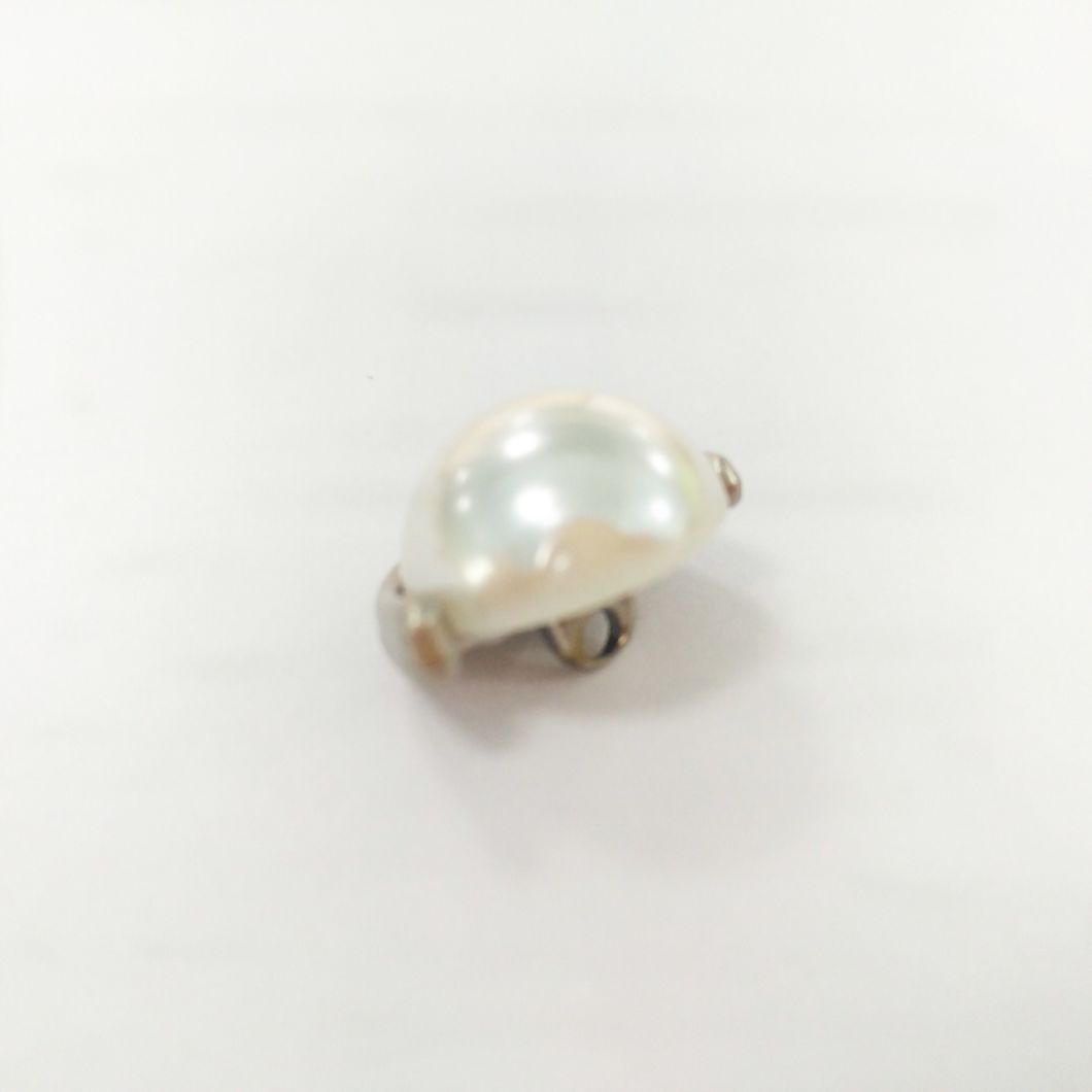 Fashion Design Metal Alloy Button with Pearl