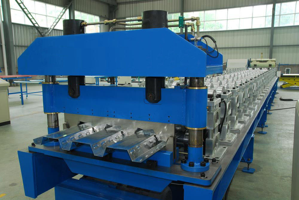 High Standard Steel Profile Floor Deck Roll Forming Machine