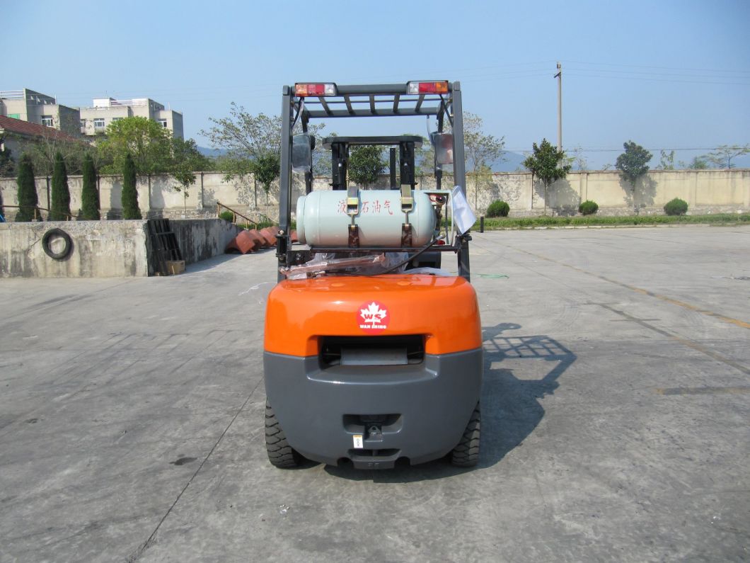 2500kg LPG Forklift with Nissan K21 Engine/Gasoline Forklift