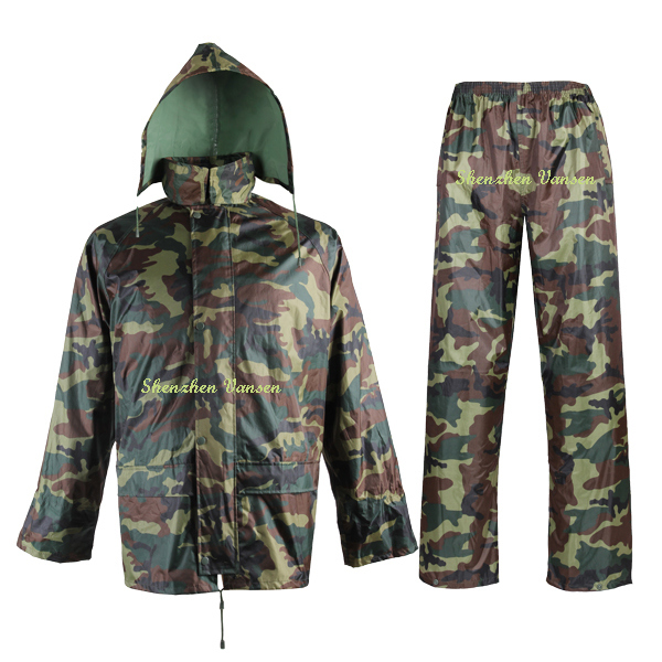 Army Rainsuit/ Rainwear Woodland Camouflage