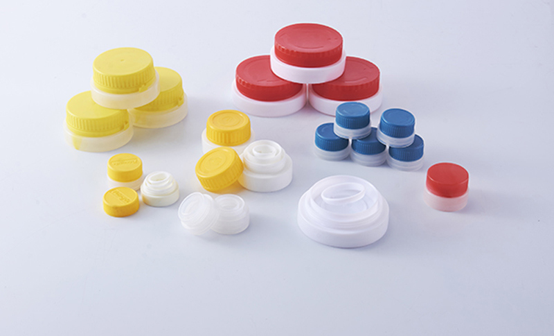 Plastic Injection Cap and Handle Mould