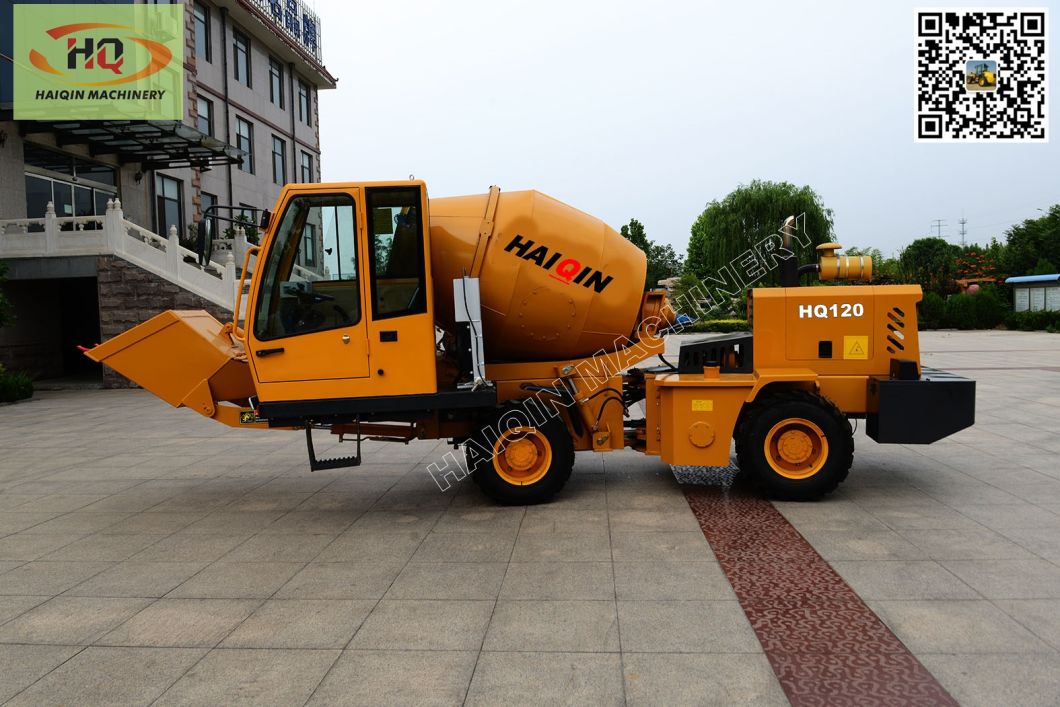 China Manufaturer 1.2m3 Automatic Self Loading Concrete Mixer Truck for Sale