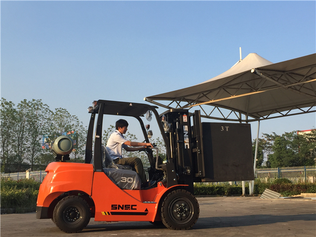 New Green Gasoline LPG Gas Nissan Petrol Forklift