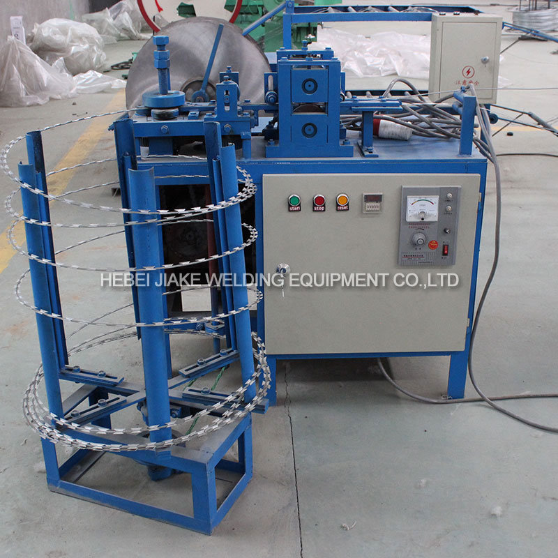 Hot Sell Razor Barbed Wire Machine