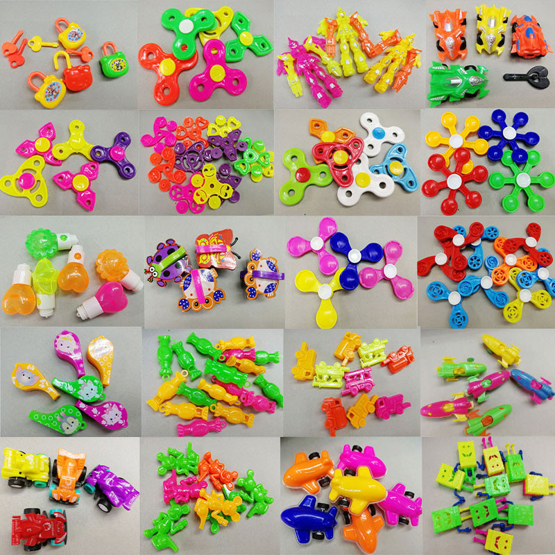 Wholesale Small Plastic Toys Mini Flower Spinning Top for Candy Egg Filler Kids Gifts Prizes Toy