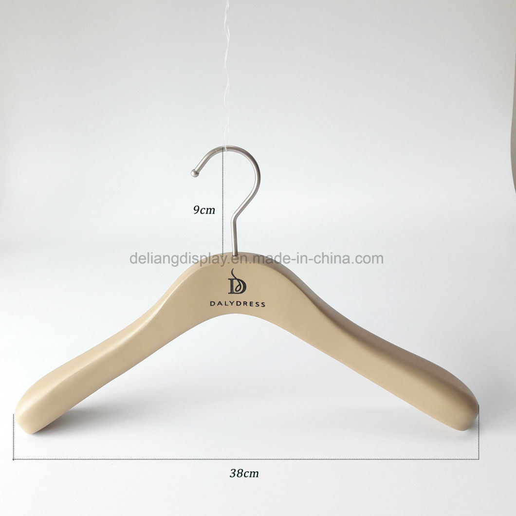 Luxury Beige Yellow Wooden Hanger with Metal Round Hook