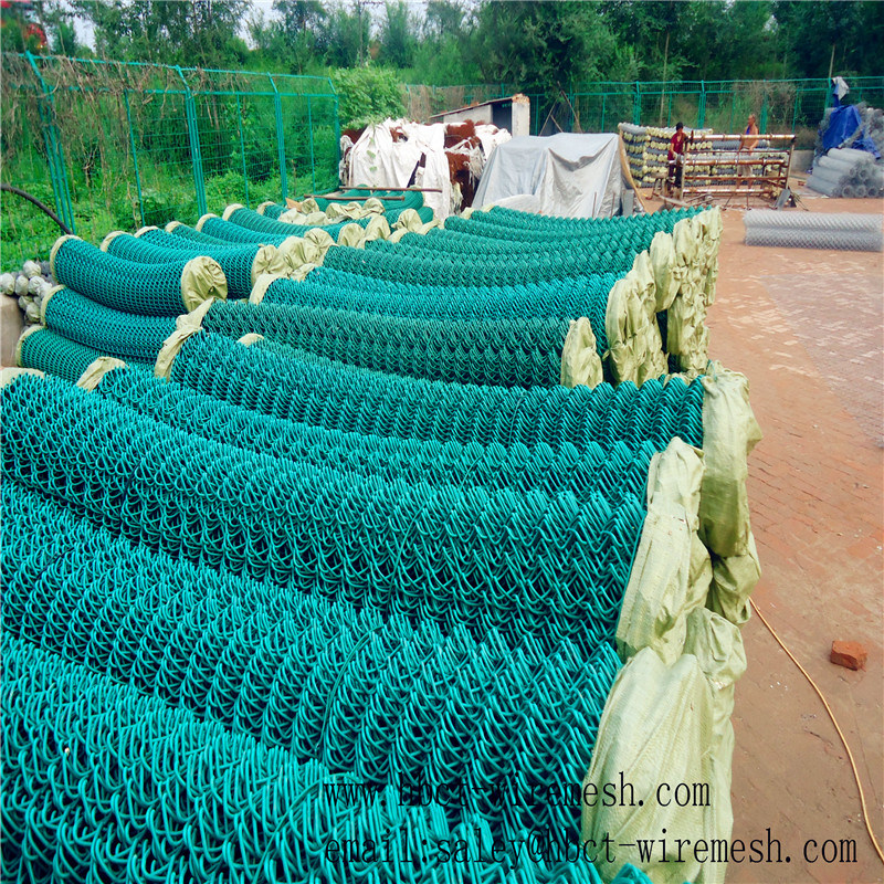 PVC Coated Chain Link Wire Mesh for Stadium Fencing
