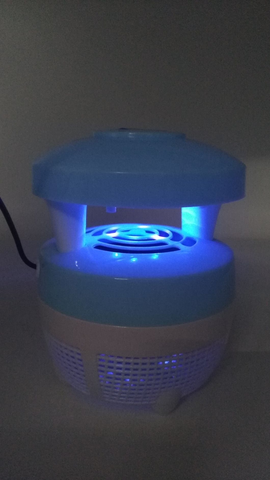 Anti Mosquito Control Trap LED Lamp Stocked, Eco-Friendly Feature Pest Killer Machine