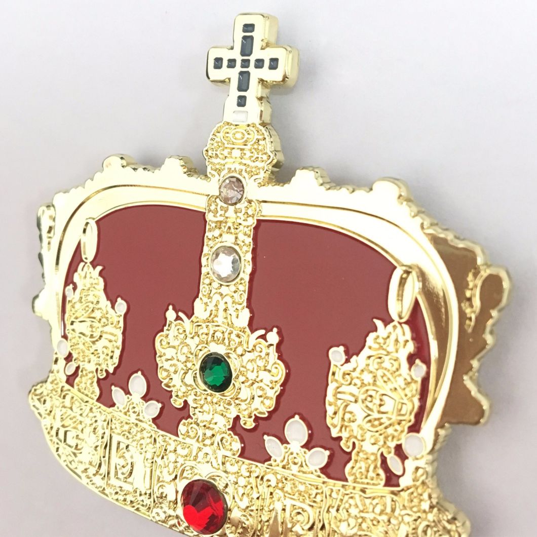 Wholesale Metal Souvenir Diamond Crown Badge with Magnet (XD-B5221)