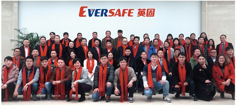 Eversafe 12V Portable Mini Tire Inflator Compressor Kit From China Manufacturer