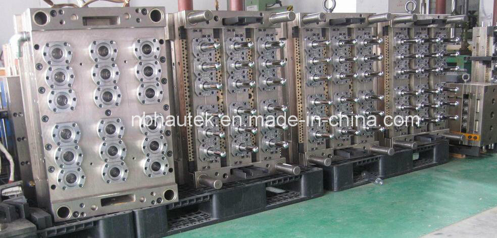 260 Tons High Efficiency Energy Saving Plastic Injection Moulding Machine