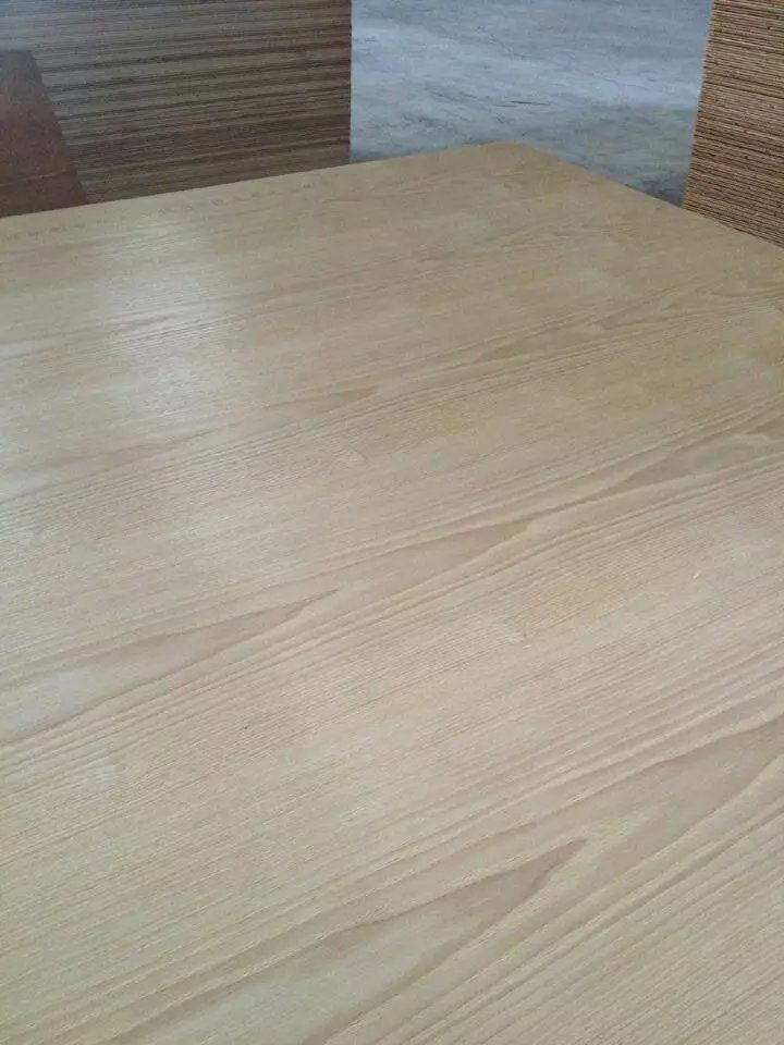 Oak/Ash/Sapeli/Teak/Walnut/Beech/Cherry/Maple Natutal Veneer Laminate Fancy Plywood for Furniture and Decoration