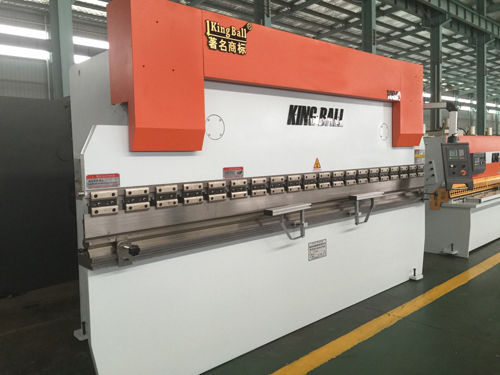 Professional Manufacture CNC Press Brake Stamping Hydraulic Press Machine