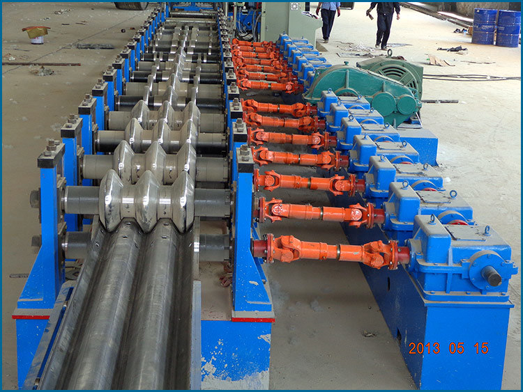 Highway Guardrail Roll Forming Machine Two Waves and Three Waves