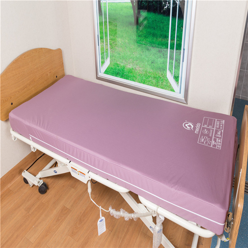 Hospital Anti Decubitus Pressure Release Medical Foam Mattress for Hospital Bed