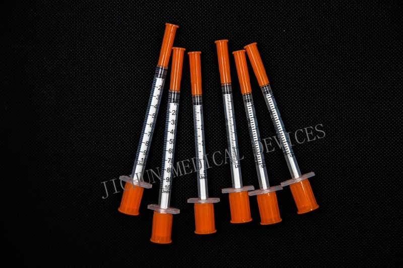 Disposable Medical Insulin Syringe with Ce and Lower Price