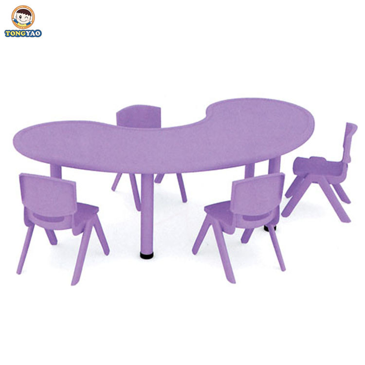 Kindergarten Kids Plastic Children Table and Chairs Chair Set